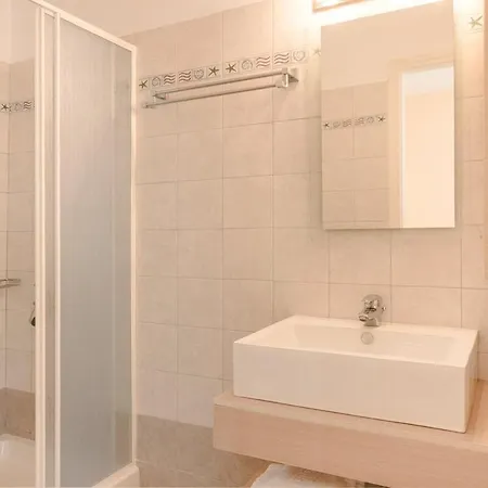 Aquamarine * Kounopetra