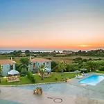 Villa Aquamarine